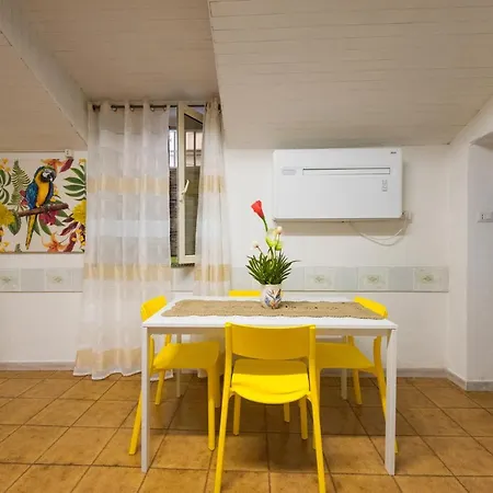 Casa Vacanze Basso *
